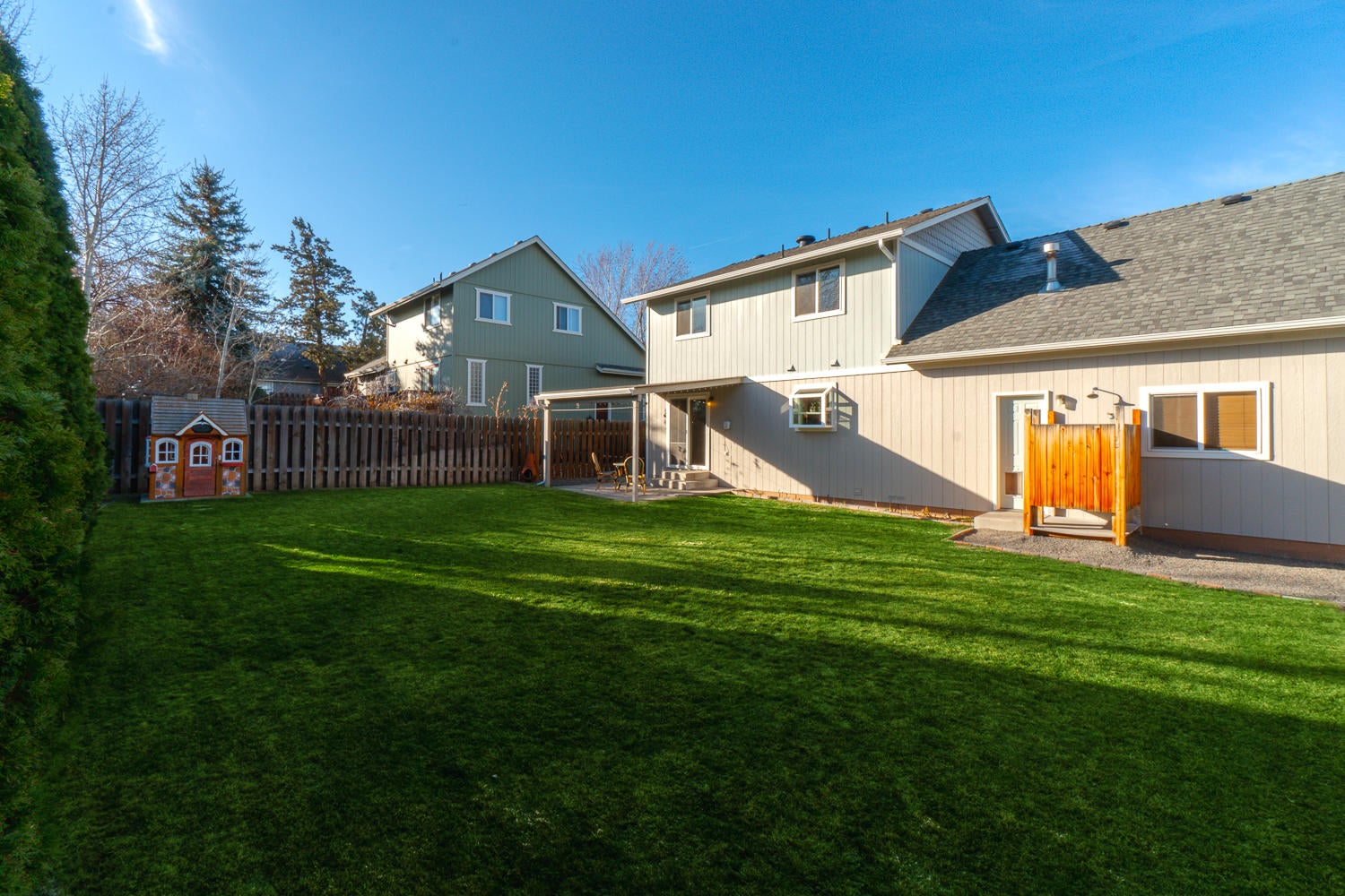 748 Northeast Mason Road Bend, OR 97701 - Photo 36 of 40 748-016