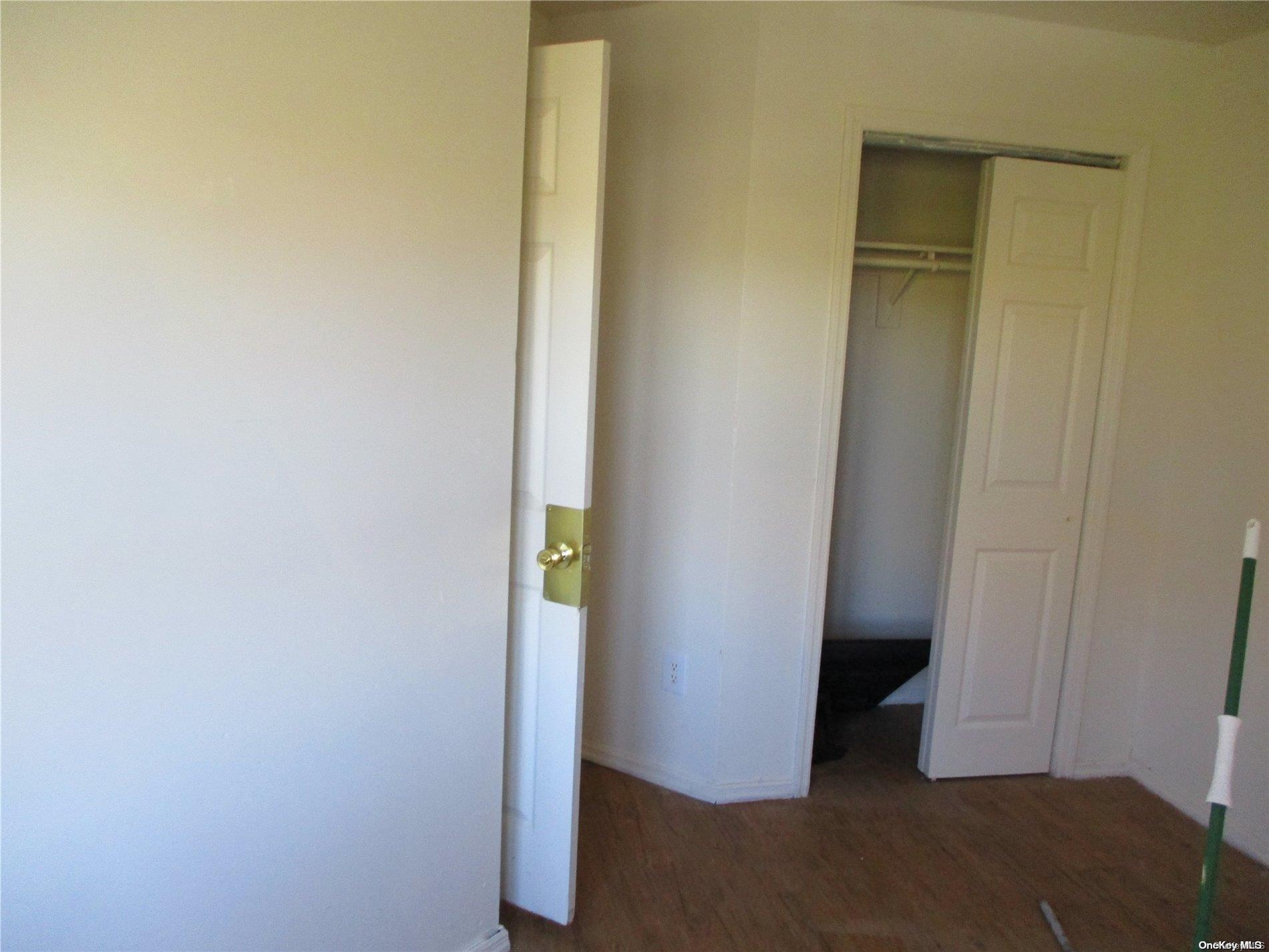 135 Beach 124th Street Queens, NY 11694 - Photo 7 of 25