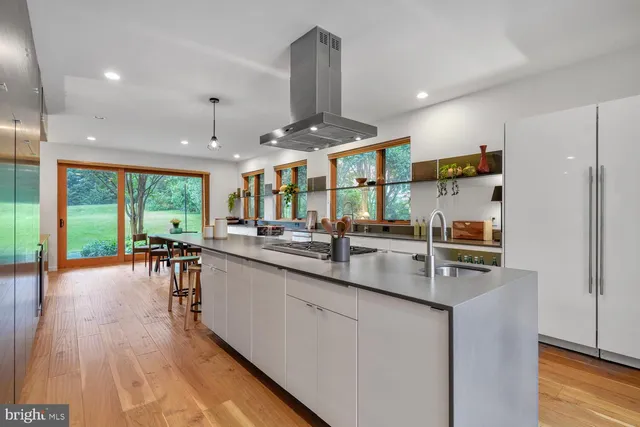 $2,450,000 | 4844 Yorktown Boulevard, Arlington, VA 22207