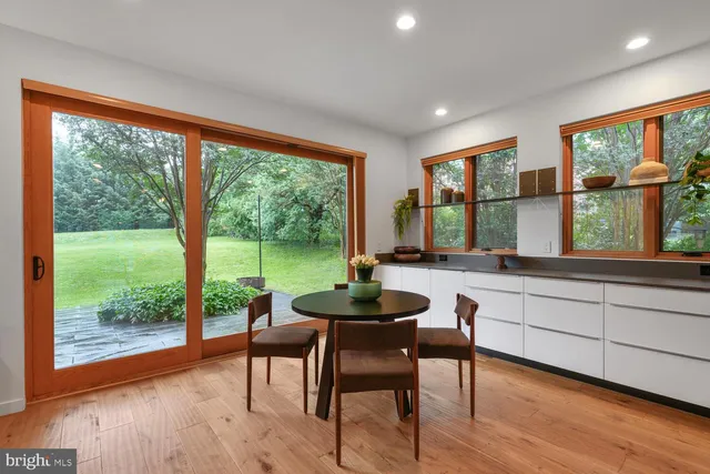 $2,450,000 | 4844 Yorktown Boulevard, Arlington, VA 22207