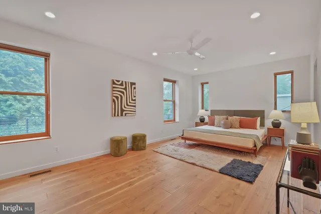 $2,450,000 | 4844 Yorktown Boulevard, Arlington, VA 22207