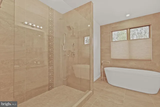 $2,450,000 | 4844 Yorktown Boulevard, Arlington, VA 22207