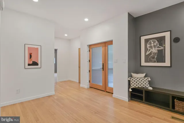 $2,450,000 | 4844 Yorktown Boulevard, Arlington, VA 22207