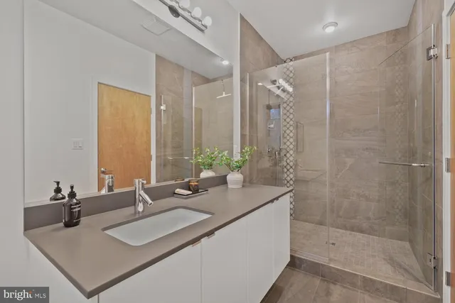 $2,450,000 | 4844 Yorktown Boulevard, Arlington, VA 22207