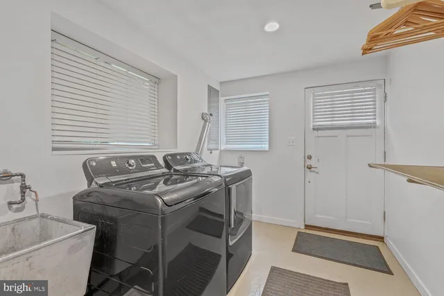 $2,450,000 | 4844 Yorktown Boulevard, Arlington, VA 22207