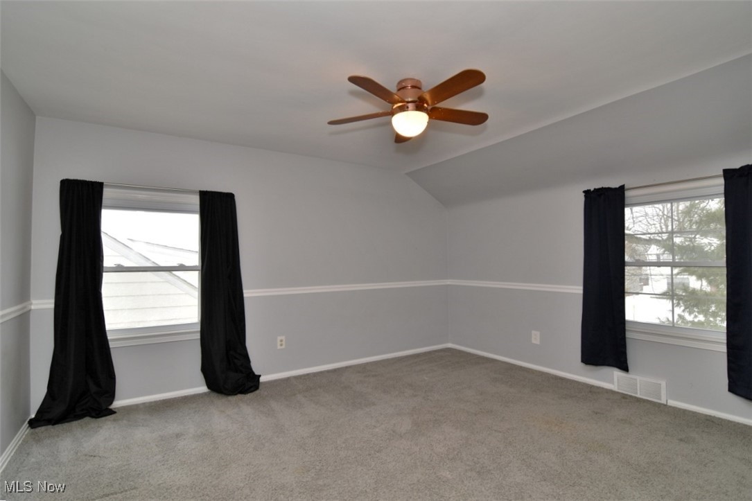 1491 Edgefield Road Cleveland, OH 44124 - Photo 31 of 41