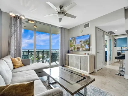 $499,900 | 600 West Las Olas Boulevard, Unit 1501S, Fort Lauderdale, FL 33312