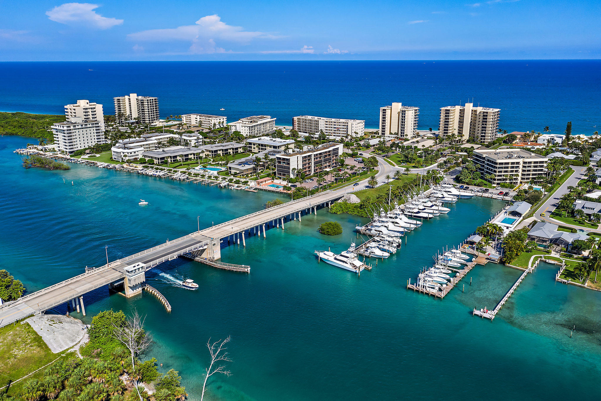 225 South Beach Road, Unit 401 Tequesta, FL 33469 - Photo 54 of 57 053-225BeachRd401-Jupiter-FL-small