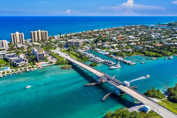 $2,700 | 225 South Beach Road, Unit 401, Tequesta, FL 33469