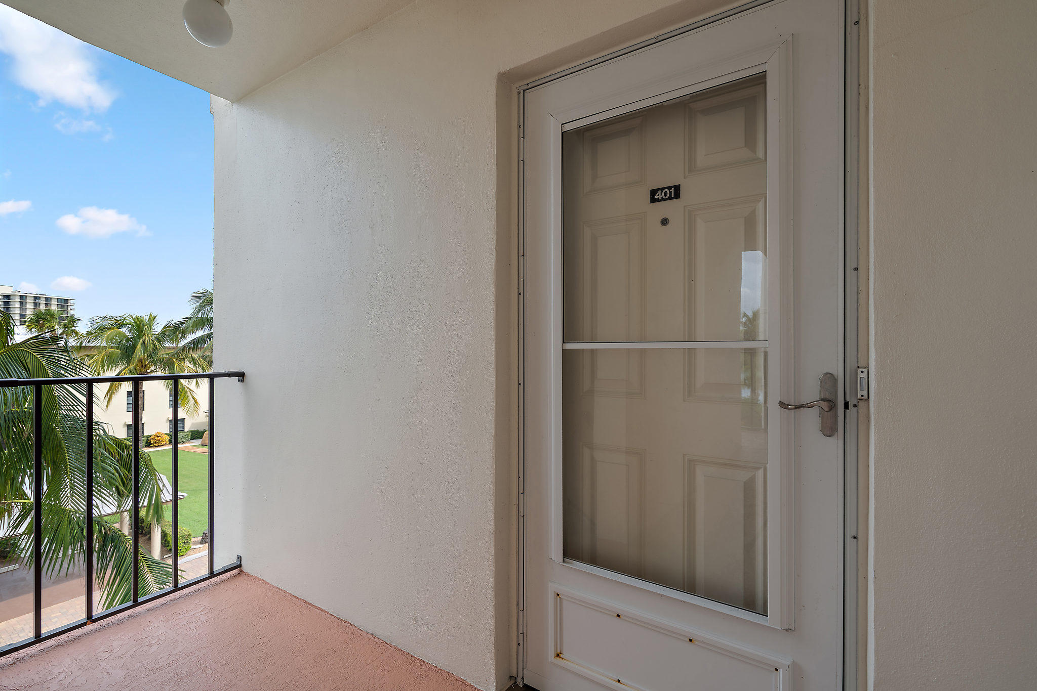 225 South Beach Road, Unit 401 Tequesta, FL 33469 - Photo 9 of 57 004-225BeachRd401-Jupiter-FL-small