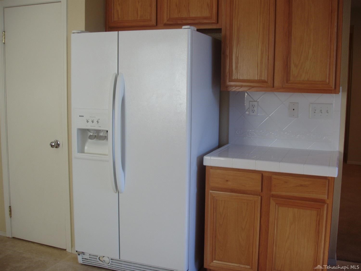 1406 Wild Olive Road Tehachapi, CA 93561 - Photo 12 of 27 Gallery Image 12