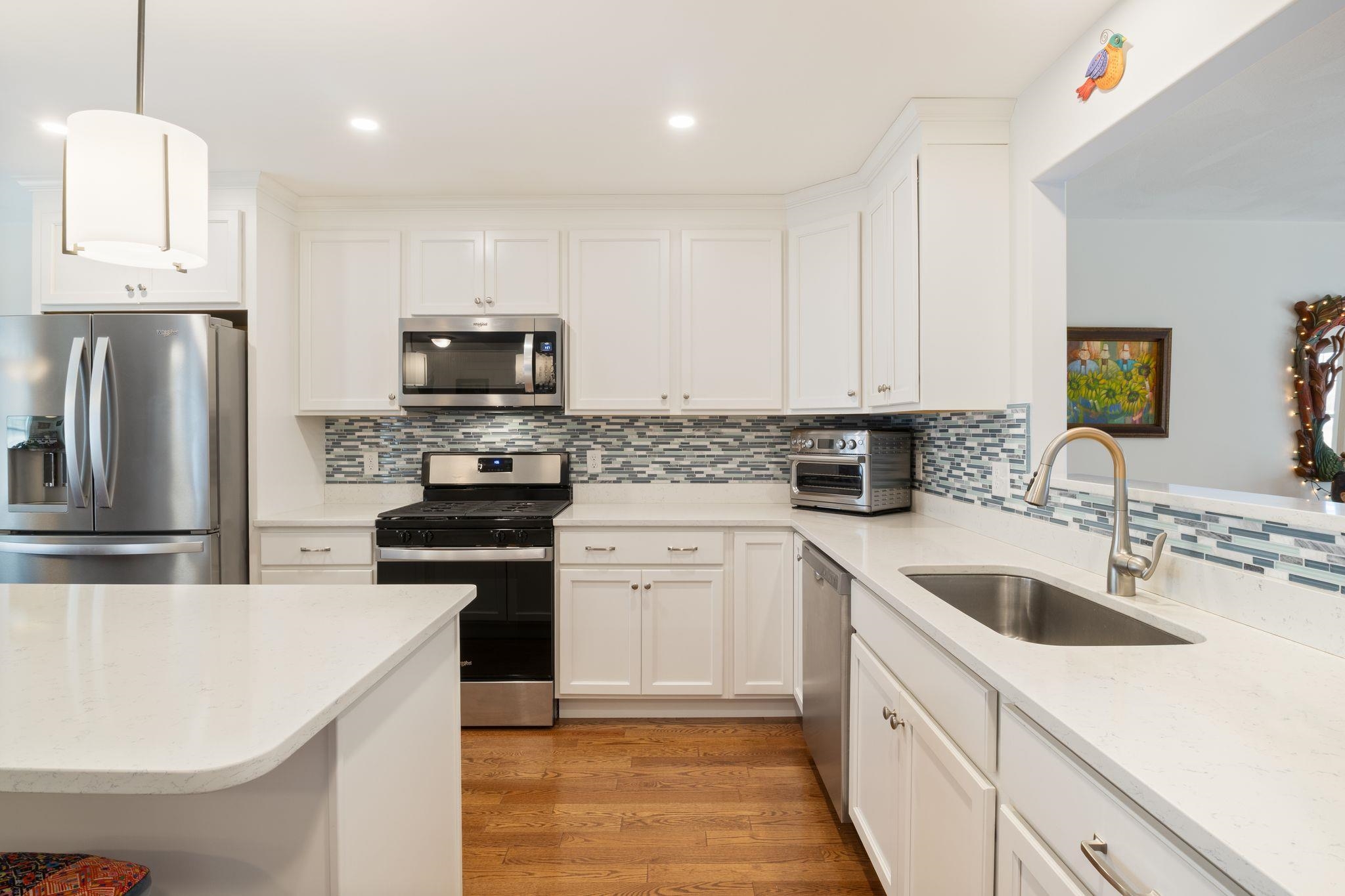 69 Main Street, Unit G Exeter, NH 03833 - Photo 15 of 57