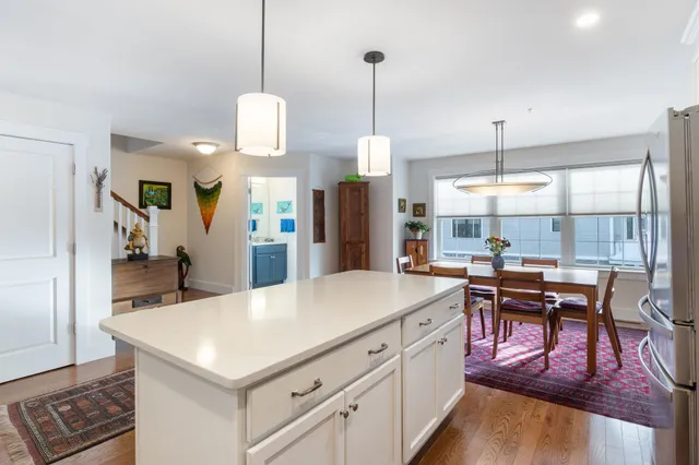 $829,000 | 69 Main Street, Unit G, Exeter, NH 03833