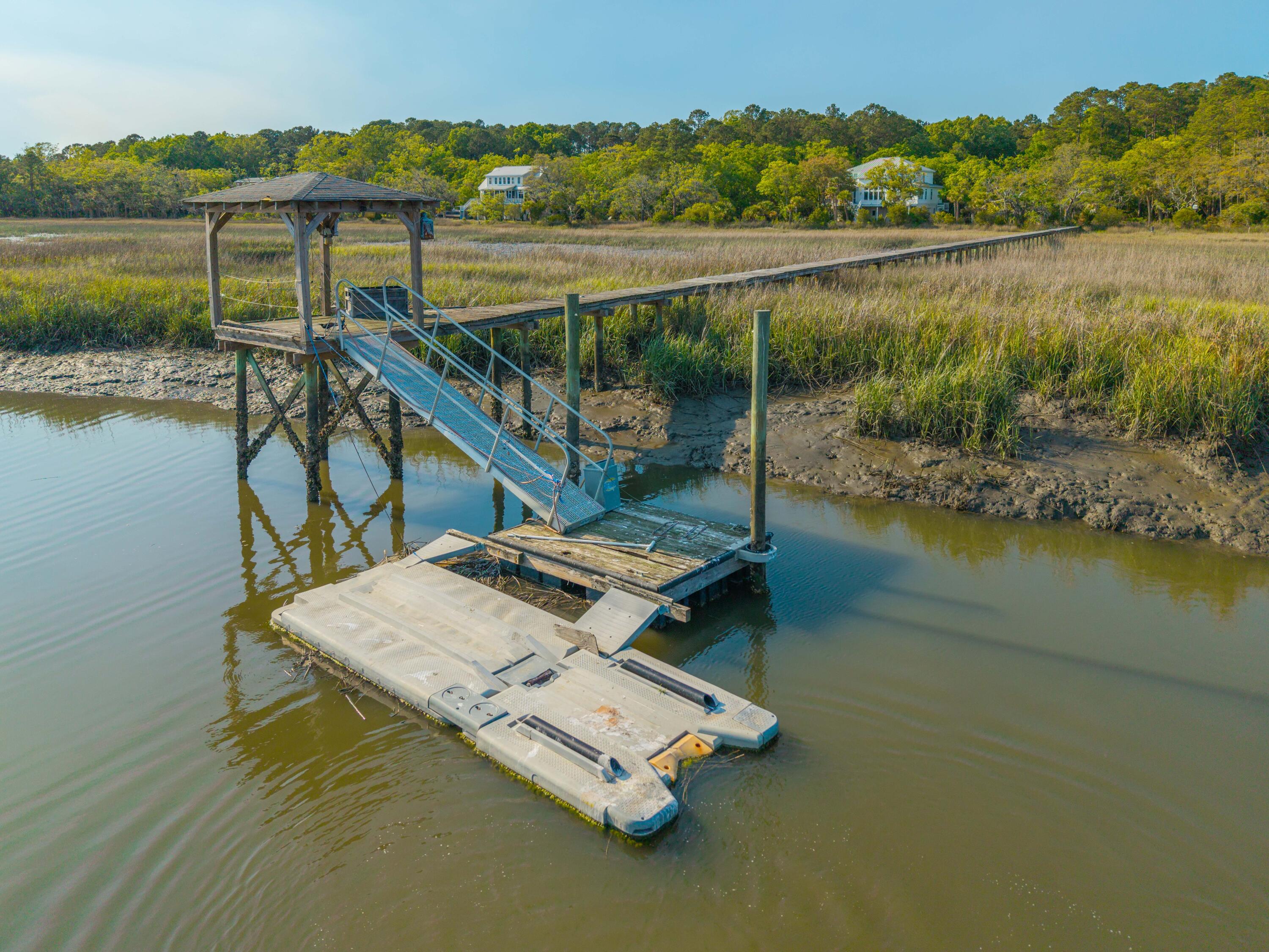 4386 Park Island Road Hollywood, SC 29449 - Photo 14 of 74 DJI_20250416172210_0042_D