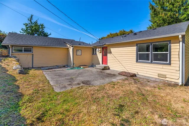 $578,000 | 7051 South 125th Street, Seattle, WA 98178