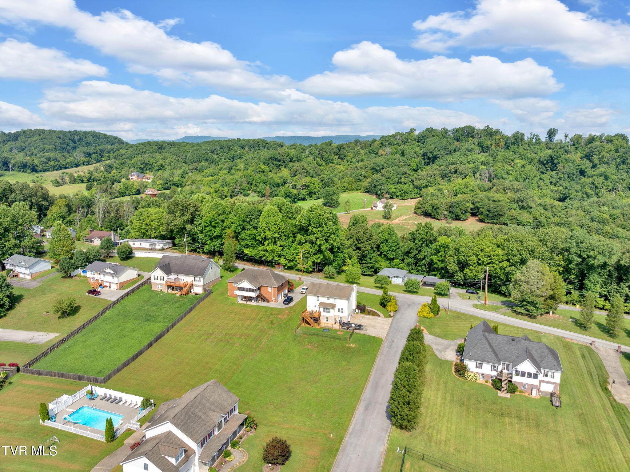 344 Pactolus Road Kingsport, TN 37663 - Photo 46 of 49 34-web-or-mls-JH 20250728-139