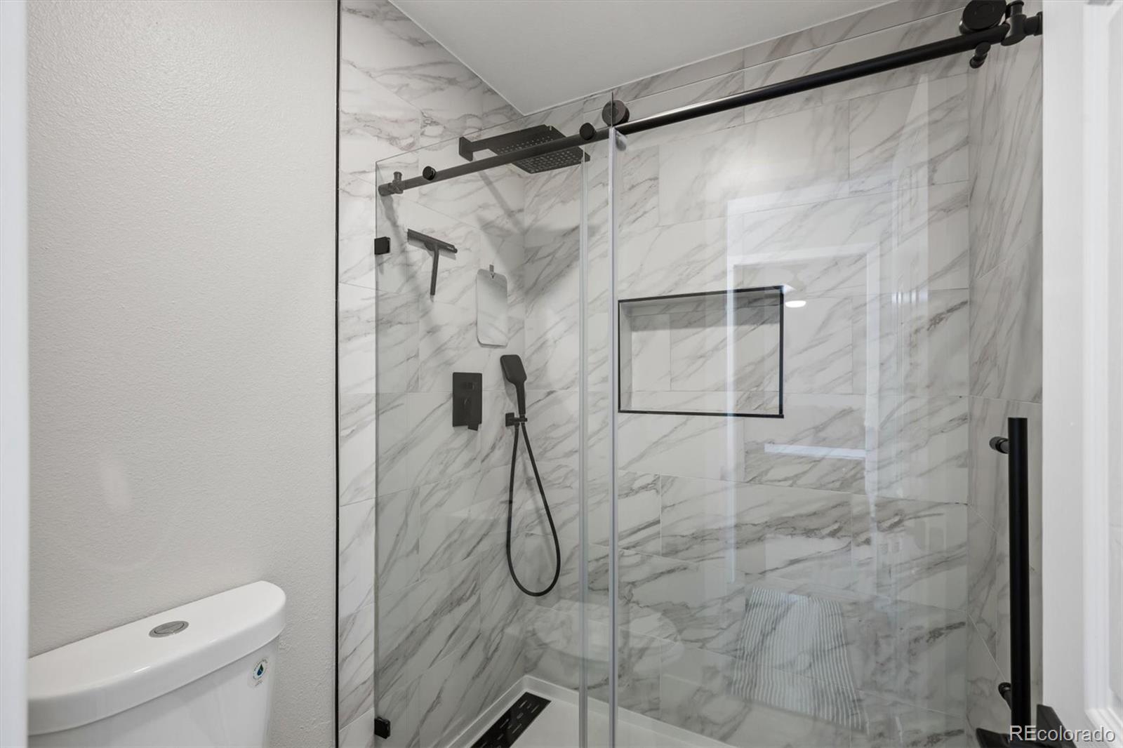 736 Northridge Road Highlands Ranch, CO 80126 - Photo 25 of 44
