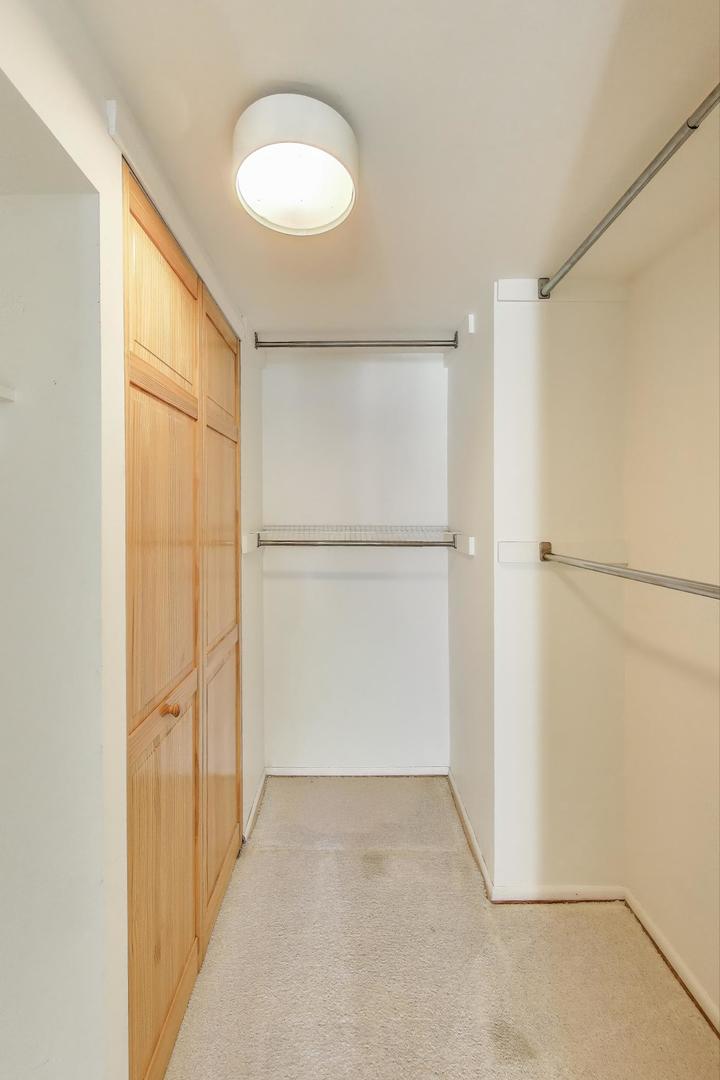 201 East Chestnut Street, Unit 19F Chicago, IL 60611 - Photo 15 of 36 a view of an empty room