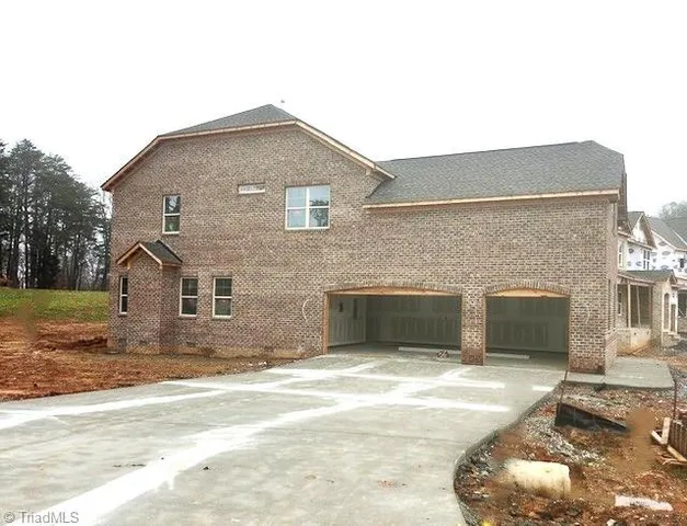 $719,274 | 7016 Carriage Cove Drive, Oak Ridge, NC 27310
