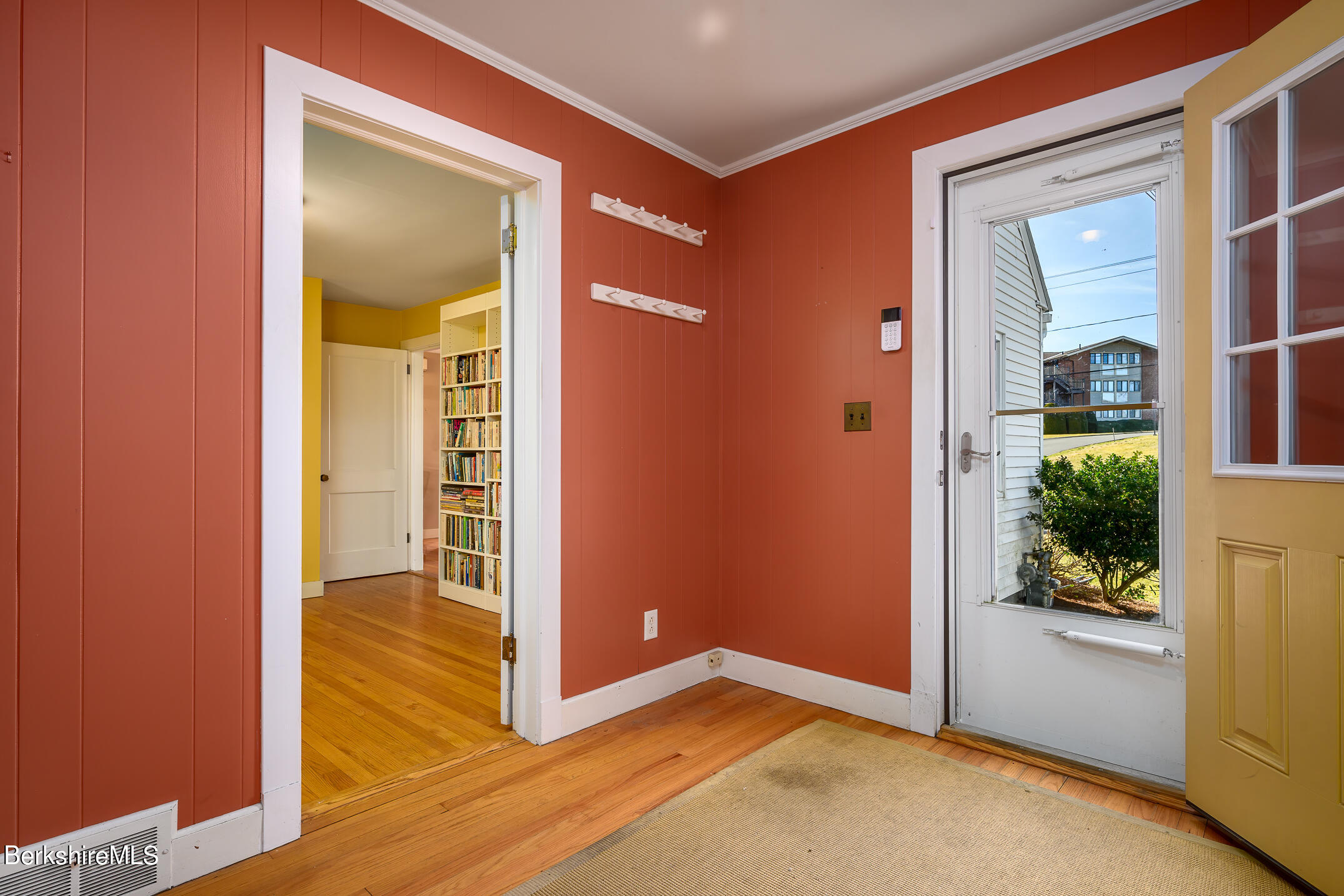 186 Stratton Road Williamstown, MA 01267 - Photo 16 of 33