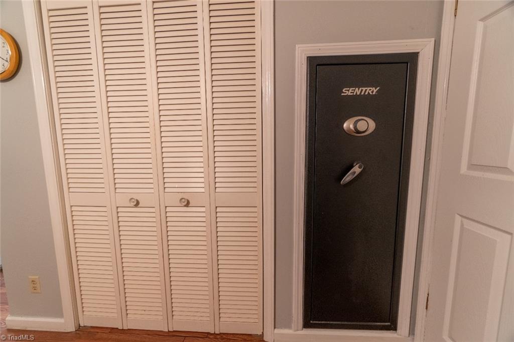 191 Roberts Road Eden, NC 27288 - Photo 25 of 27 Gallery Image 25