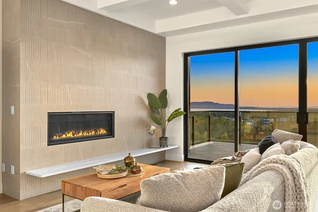 $1,899,950 | 3155 Chandler Parkway, Bellingham, WA 98226