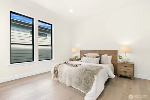 $1,899,950 | 3155 Chandler Parkway, Bellingham, WA 98226