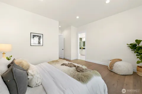 $1,899,950 | 3155 Chandler Parkway, Bellingham, WA 98226