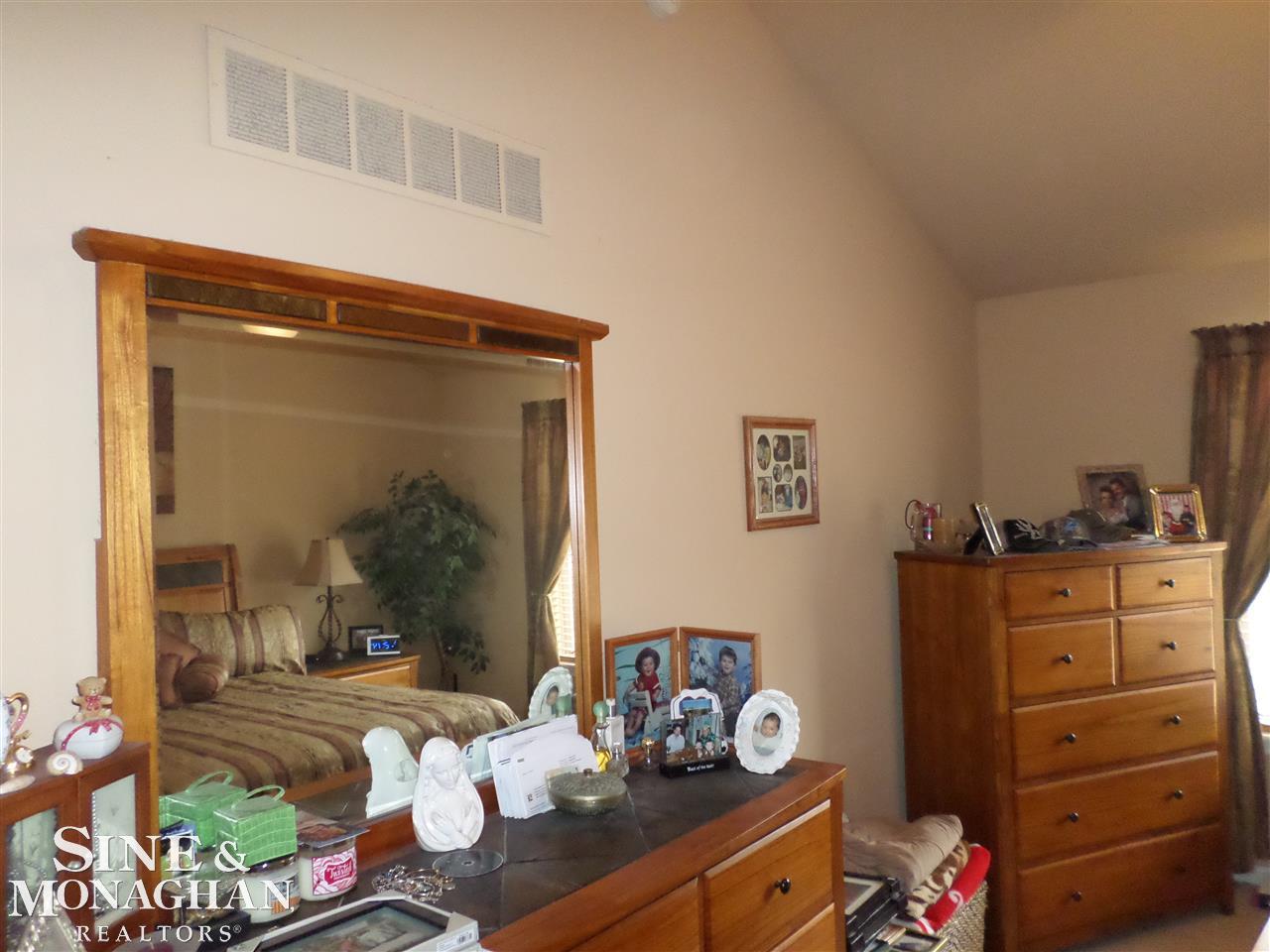 53056 Molenda Road Chesterfield, MI 48051 - Photo 25 of 50