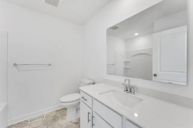 $384,890 | 5205 87th Street Northeast, Monticello, MN 55362