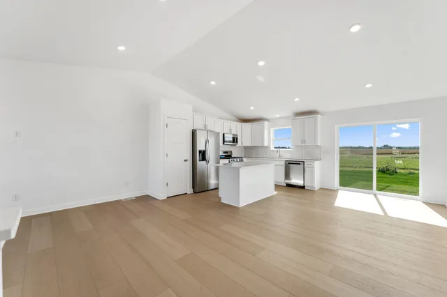 $384,890 | 5205 87th Street Northeast, Monticello, MN 55362