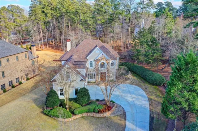 $1,290,000 | 6709 Wooded Cove Court, Flowery Branch, GA 30542