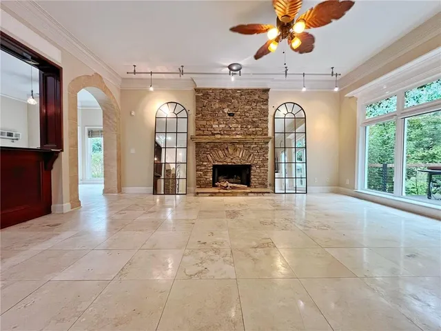 $1,290,000 | 6709 Wooded Cove Court, Flowery Branch, GA 30542