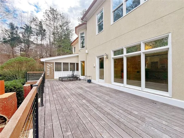 $1,290,000 | 6709 Wooded Cove Court, Flowery Branch, GA 30542