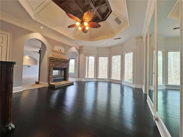 $1,290,000 | 6709 Wooded Cove Court, Flowery Branch, GA 30542