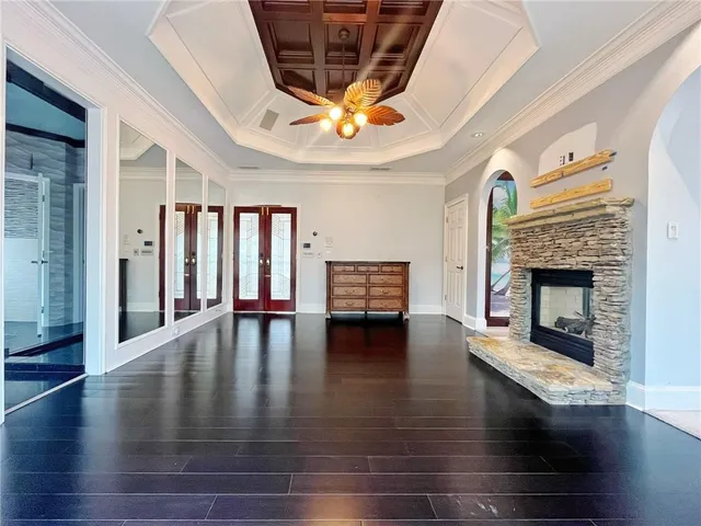 $1,290,000 | 6709 Wooded Cove Court, Flowery Branch, GA 30542