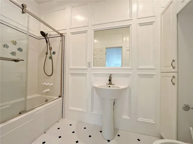 $1,290,000 | 6709 Wooded Cove Court, Flowery Branch, GA 30542