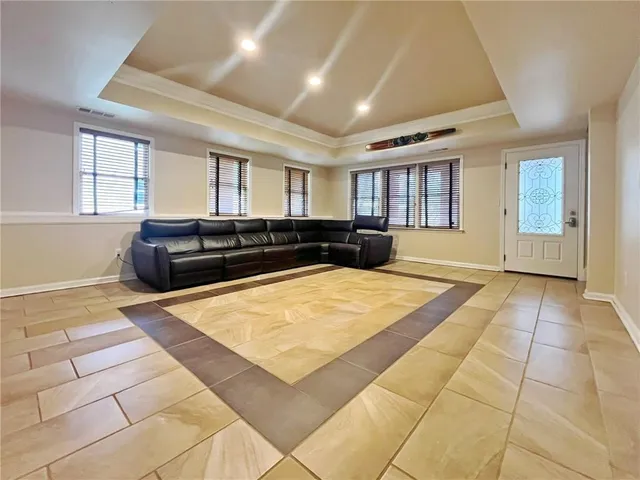 $1,290,000 | 6709 Wooded Cove Court, Flowery Branch, GA 30542