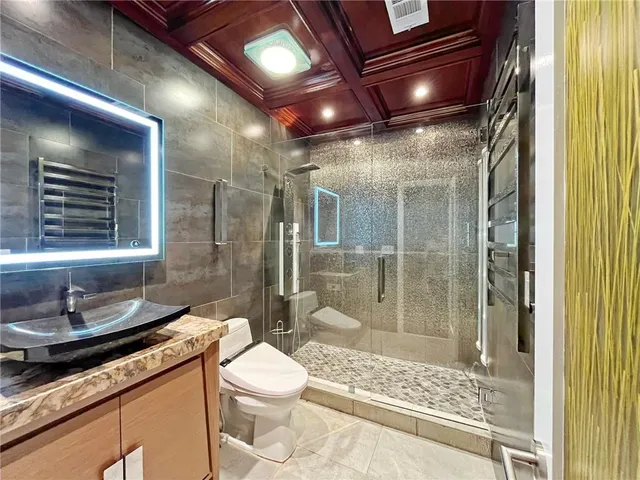 $1,290,000 | 6709 Wooded Cove Court, Flowery Branch, GA 30542