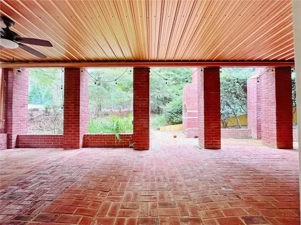 $1,290,000 | 6709 Wooded Cove Court, Flowery Branch, GA 30542
