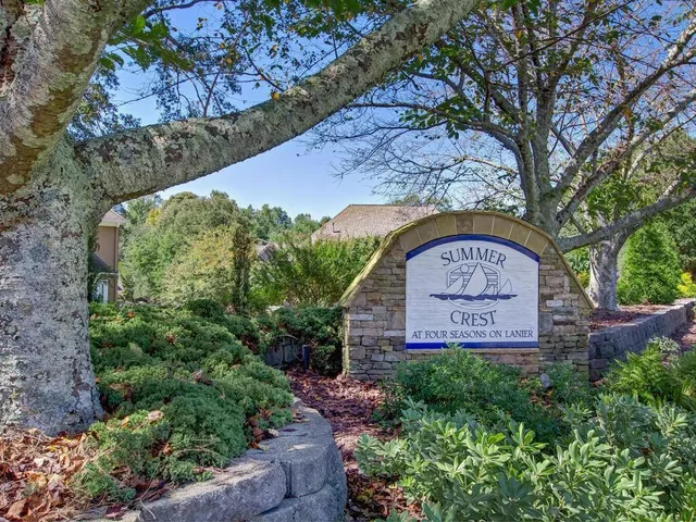 $1,290,000 | 6709 Wooded Cove Court, Flowery Branch, GA 30542