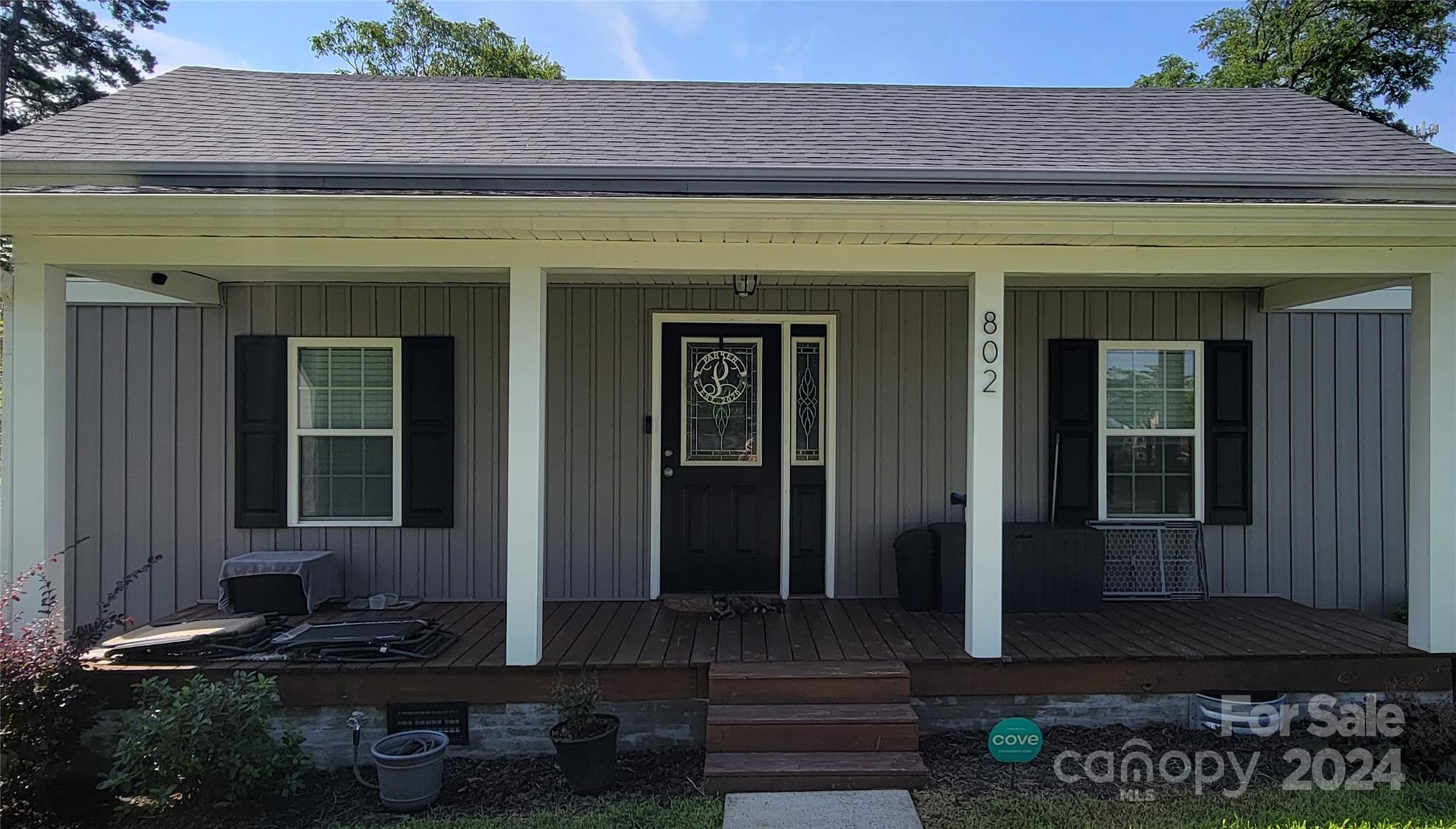 802 McLain Road Kannapolis, NC 28083 - Photo 4 of 20 a front view of a house with many windows