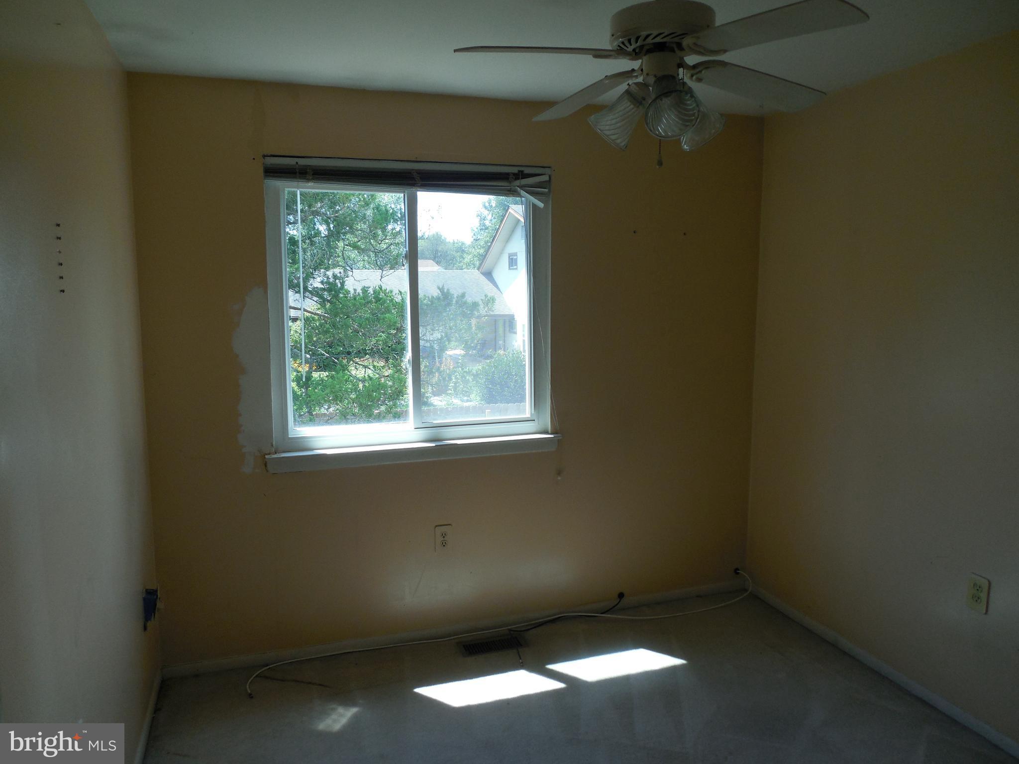 8952 Centerway Road Gaithersburg, MD 20879 - Photo 18 of 22 Third Bedroom view 1