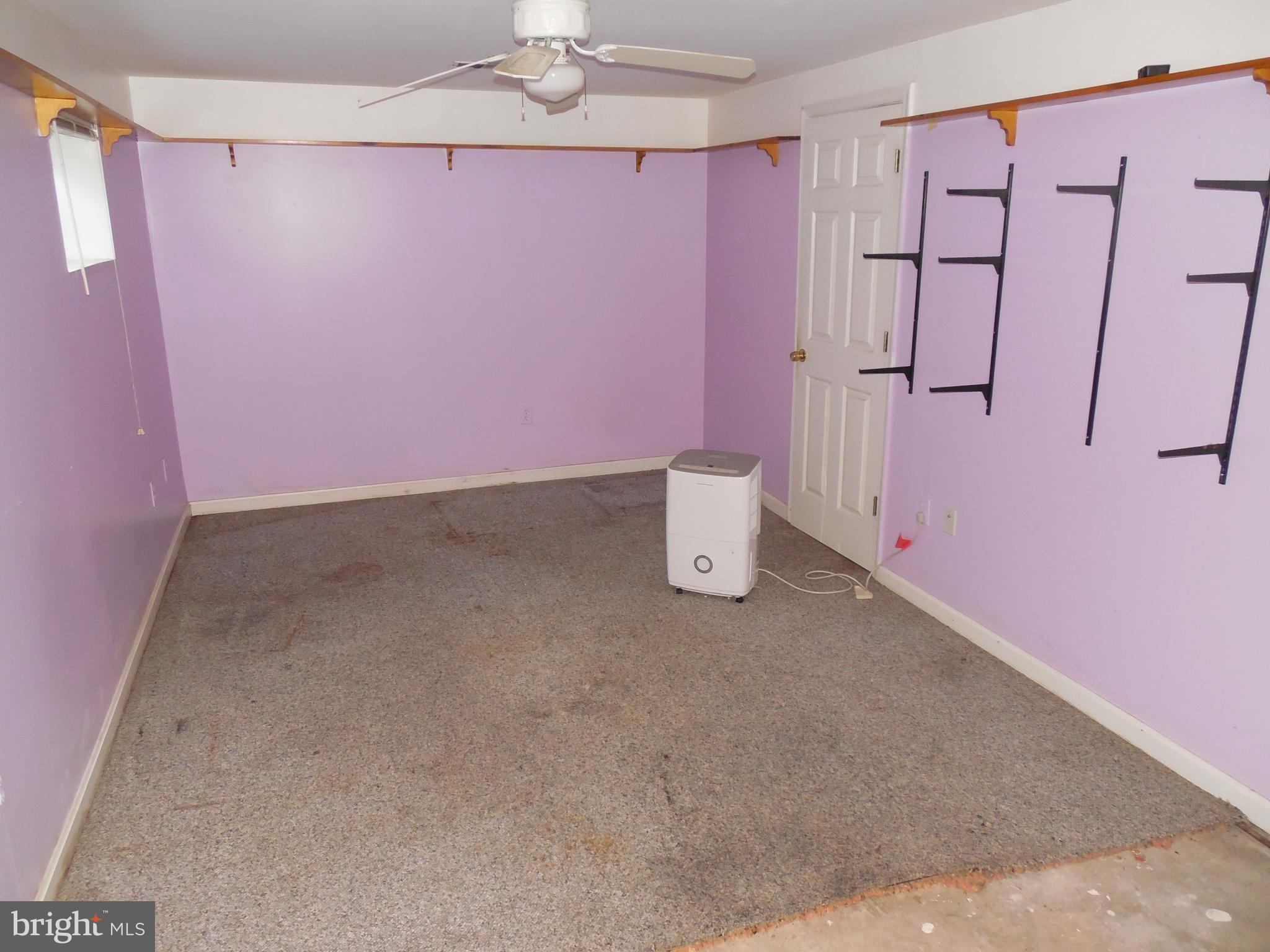 8952 Centerway Road Gaithersburg, MD 20879 - Photo 20 of 22 Storage area