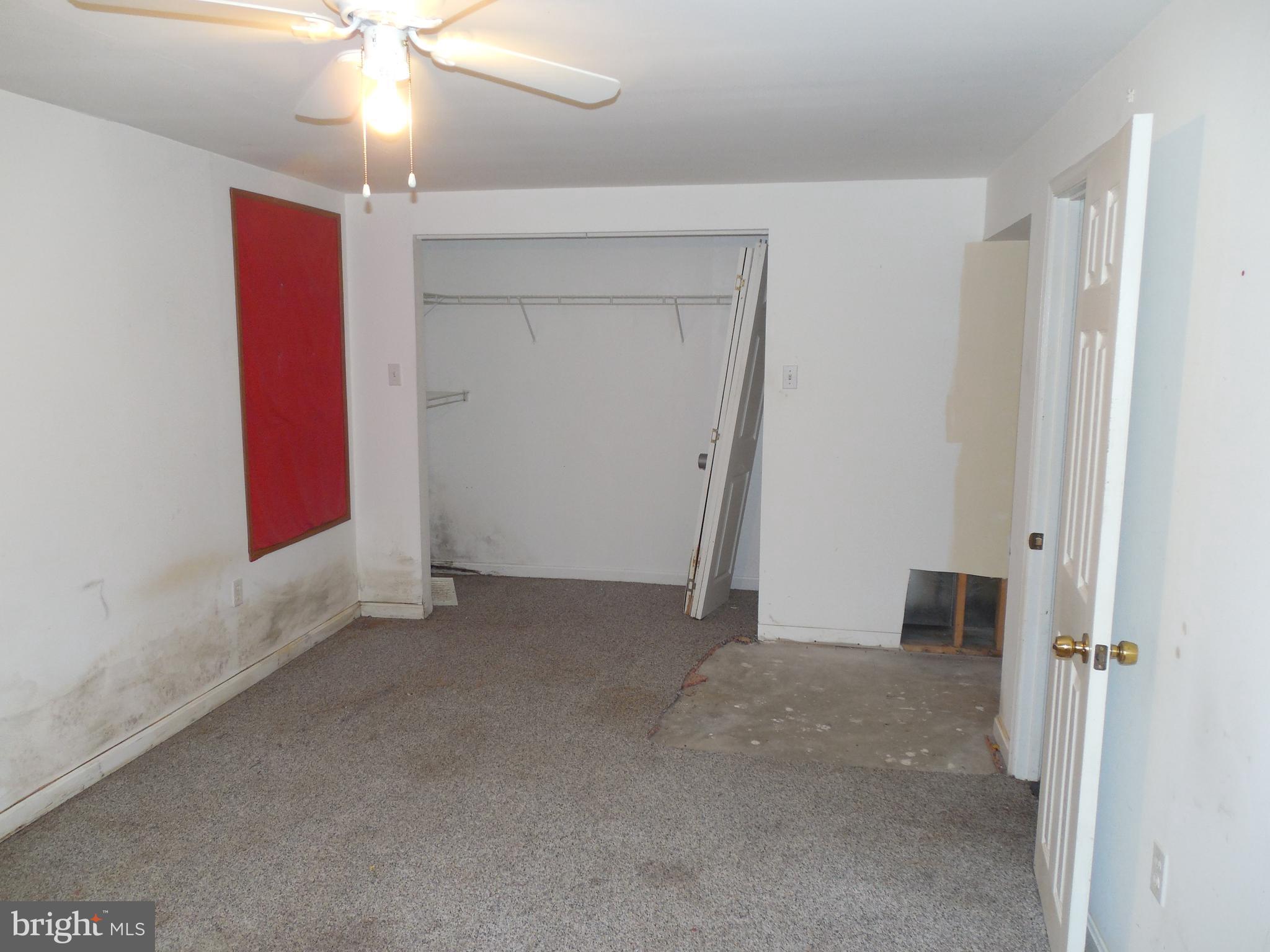 8952 Centerway Road Gaithersburg, MD 20879 - Photo 22 of 22 Downstairs Rec Room view 2