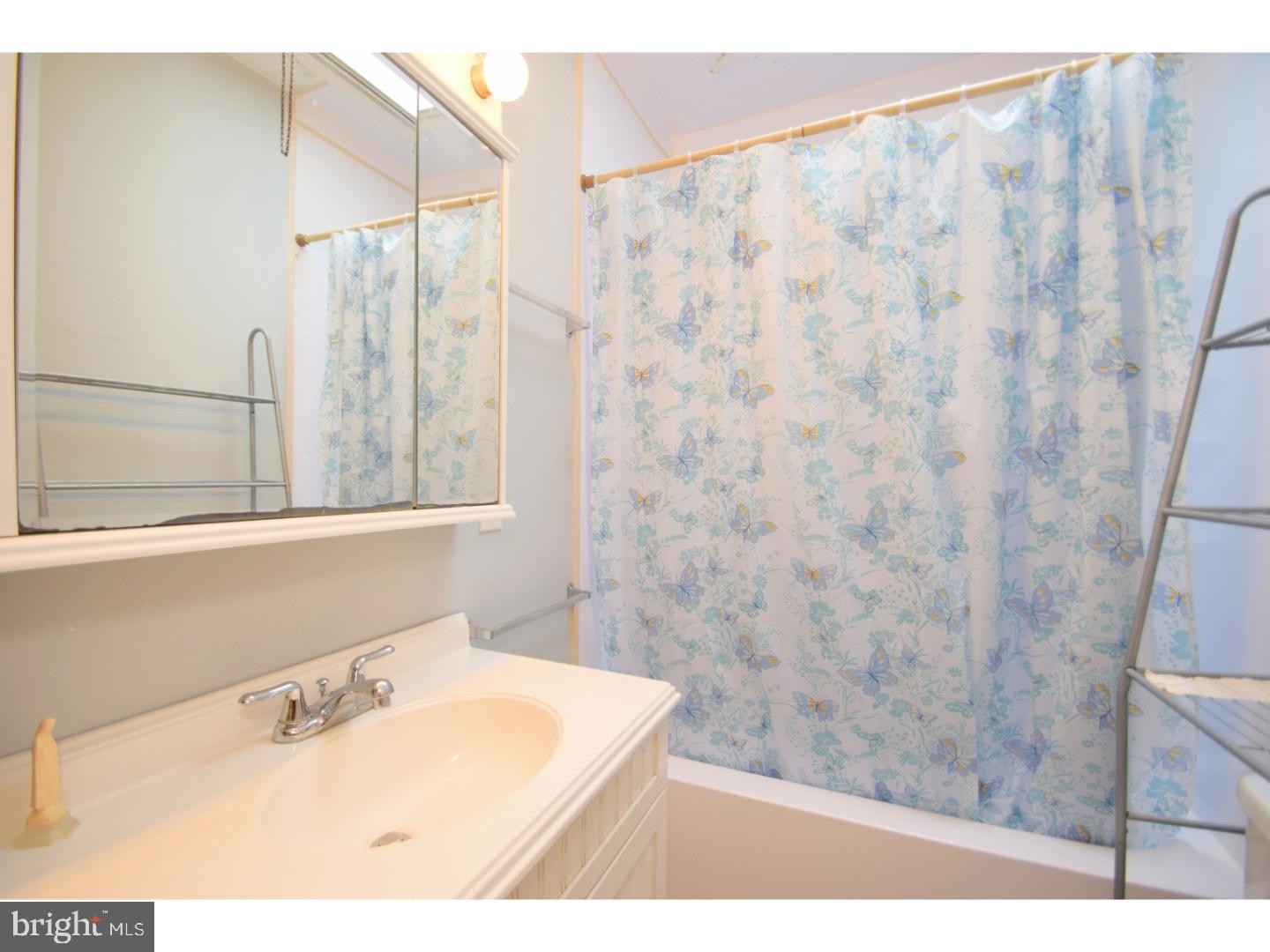 434 Ripka Street Philadelphia, PA 19128 - Photo 20 of 25