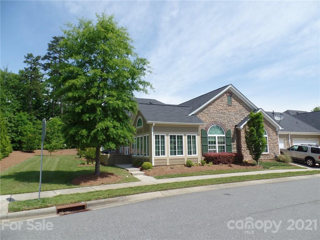 6305 Ridge Path Lane Charlotte, NC 28269 - Photo 1 of 30 Gallery Image 1