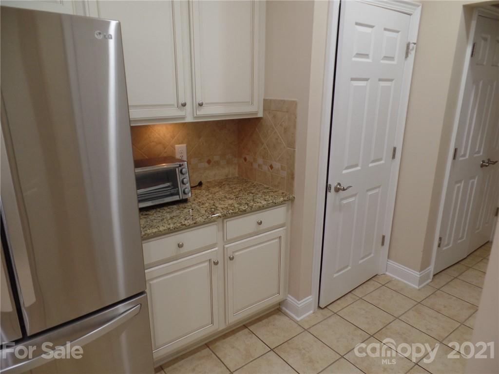 6305 Ridge Path Lane Charlotte, NC 28269 - Photo 19 of 30 Gallery Image 19