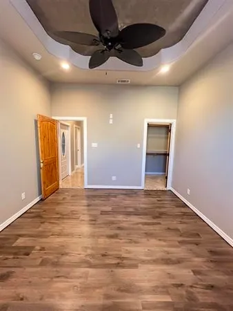 $2,999 | 6030 Queen's Court, Orange, TX 77630