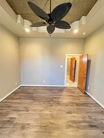 $2,999 | 6030 Queen's Court, Orange, TX 77630